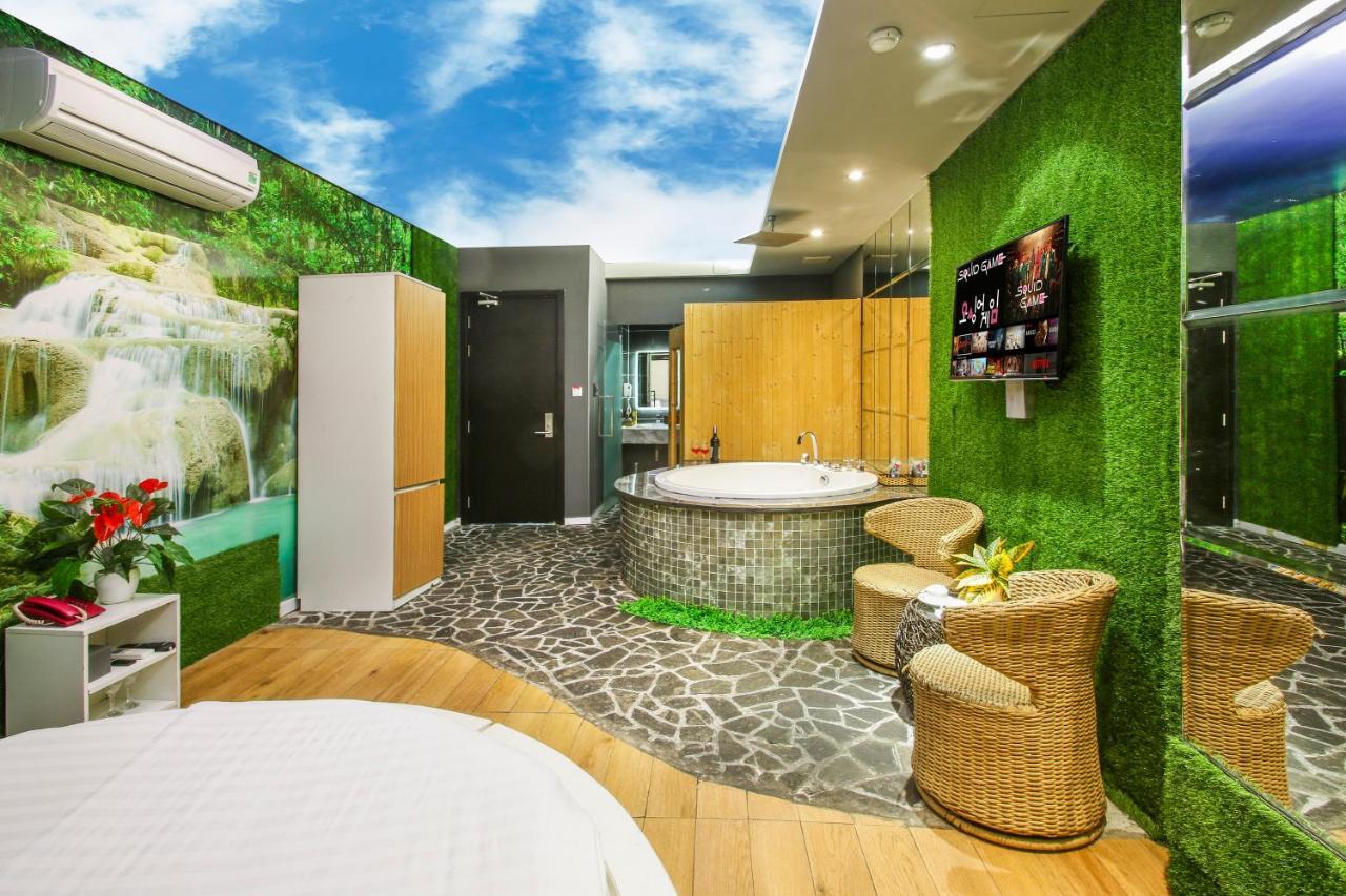 Bonita Tht (Adults Only) Hotel Ho Şi Min Exterior foto